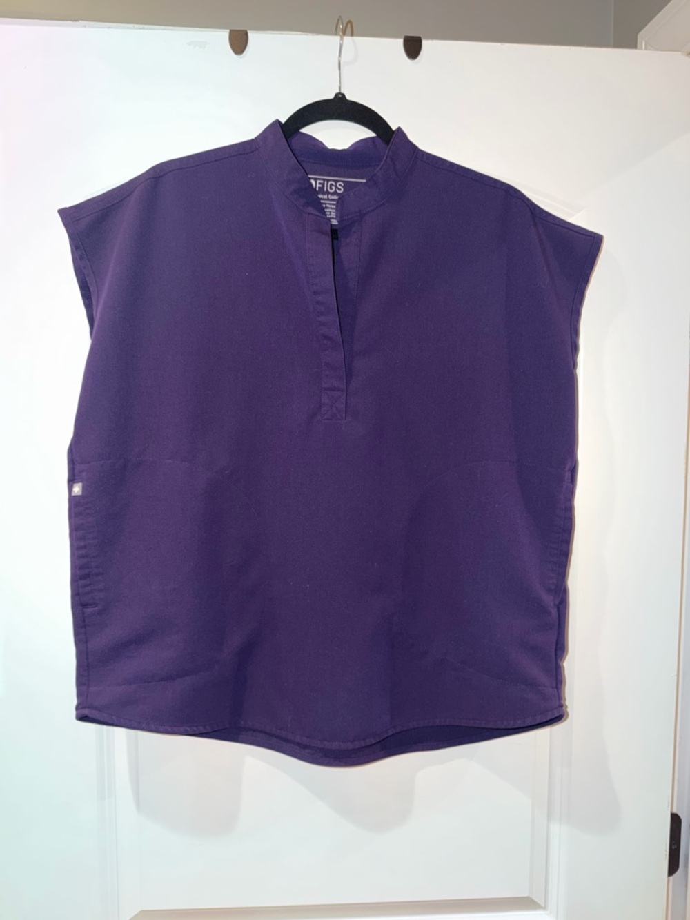 FIGS Rafaela Scrub Top in Purple Jam